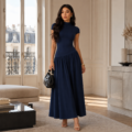 Robe Longue Élégante Bleu Marine – Coupe Cintrée & Jupe Fluide