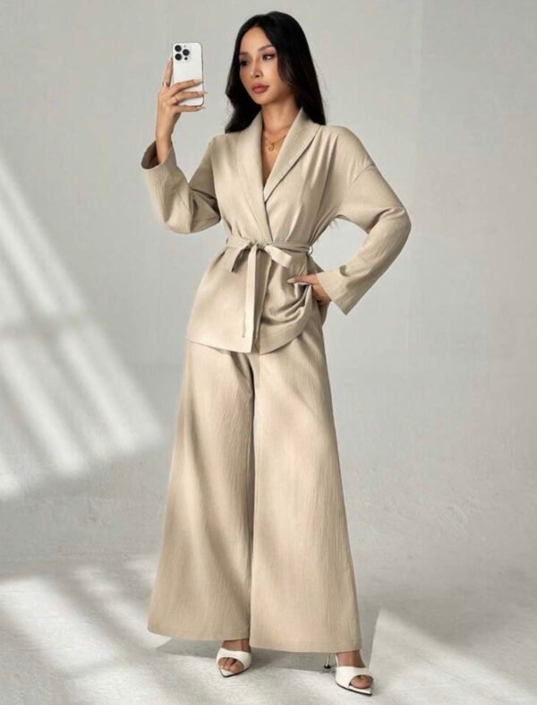 Ensemble Femme Élégant Beige – Blazer à Taille Nouée & Pantalon Fluide
