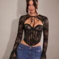 ملابس صيفية من SHEIN BAE، توب دانتيل أنيق مناسب للمنزل والخروج، بتصميم مستوحى من جلسات الشاي والستايل الملكي، مناسب للخروجات، شاي بعد الظهر، الحفلات والسفر، بأكمام طويلة، ومناسب أيضاً لعيد الحب