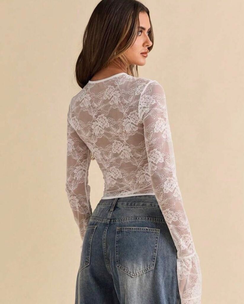 ملابس صيفية من SHEIN BAE، توب دانتيل أنيق مناسب للمنزل والخروج، بتصميم مستوحى من جلسات الشاي والستايل الملكي، مناسب للخروجات، شاي بعد الظهر، الحفلات والسفر، بأكمام طويلة، ومناسب أيضاً لعيد الحب