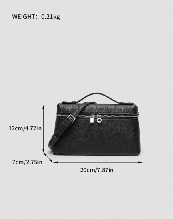 1 pièce Sac à épaule carré en PU grain de litchi de couleur unie, petit sac à main pour femmes, convient pour assortir à la mode quotidienne, sorties, shopping, fêtes. Sac de navette élégant pour femmes. Cadeau idéal pour la Saint-Valentin. Confortable et , sac à main élégant. Choix de cadeau personnalisé, accessoire 2025. Style convenant à toutes les occasions. Sensation de luxe abordable. Sac de fête rebelle, très adapté pour les fêtes, les mariages, les bals, les dîners/banquets.